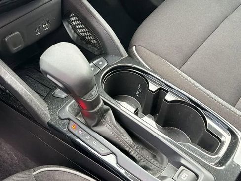 Used 2025 Chevrolet TrailBlazer LT FWD image 15