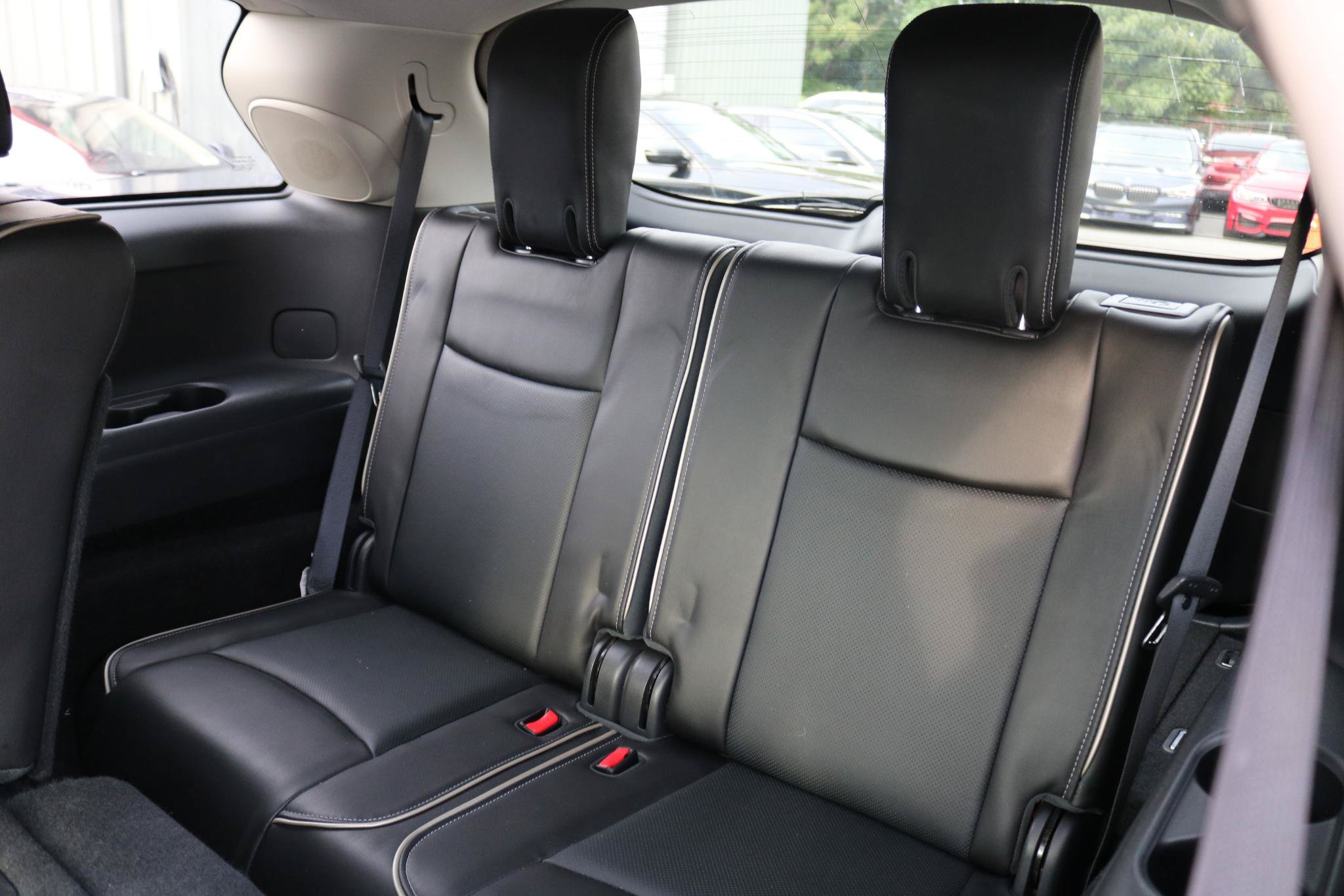 Used 2016 INFINITI QX60 Luxe AWD/4WD image 32