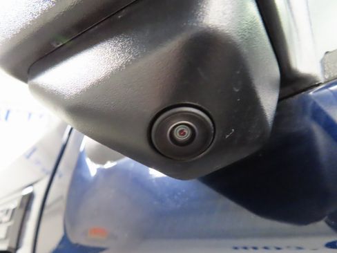 Used 2025 Ford F150 Lariat w/ Equipment Group 502A High image 47