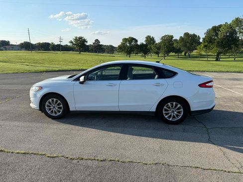 Used 2016 Ford Fusion S FWD image 3