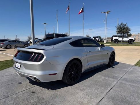 Certified 2017 Ford Mustang GT w/ Black Accent Package image 7