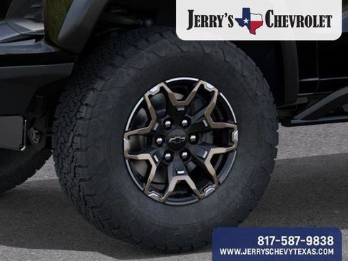 New 2026 Chevrolet Colorado ZR2 w/ Technology Package image 11