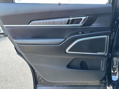Used 2023 Kia Telluride SX Prestige image 23