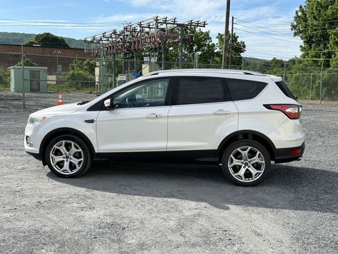 Used 2017 Ford Escape Titanium w/ Equipment Group 301A AWD/4WD image 5