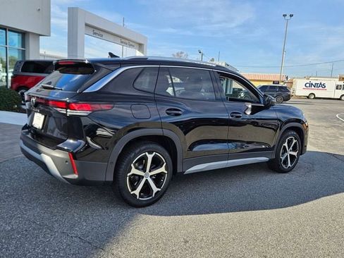 New 2026 Volkswagen Tiguan SE FWD image 14