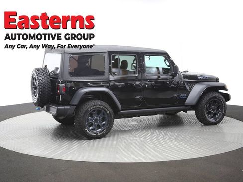 Used 2023 Jeep Wrangler Unlimited w/ Cold Weather Group AWD/4WD image 45