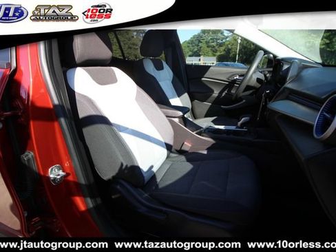 Used 2024 Chevrolet Trax LS FWD image 15
