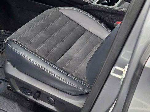 Used 2024 Mitsubishi Outlander SE FWD image 23