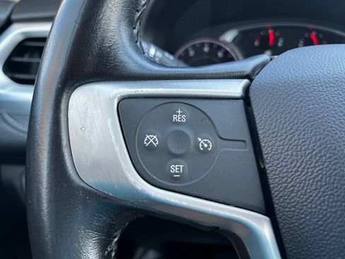 Used 2019 GMC Acadia SLT AWD/4WD image 15