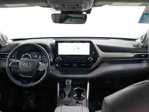 Used 2021 Toyota Highlander Limited AWD/4WD image 13
