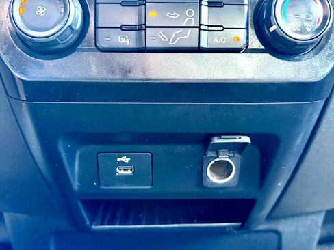 Used 2020 Ford F350 XL w/ Power Equipment Group image 27