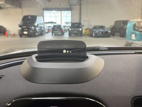 Used 2022 MINI Cooper Clubman John Cooper Works image 10