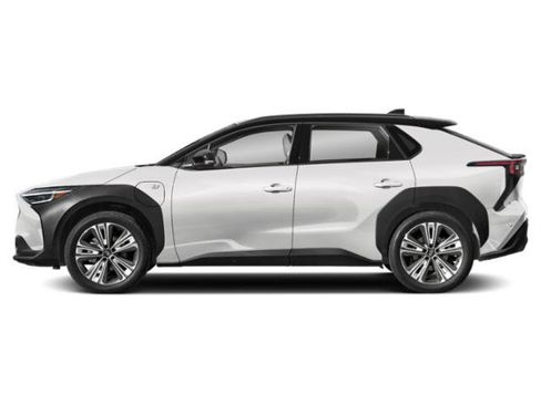 Used 2023 Subaru Solterra AWD image 3