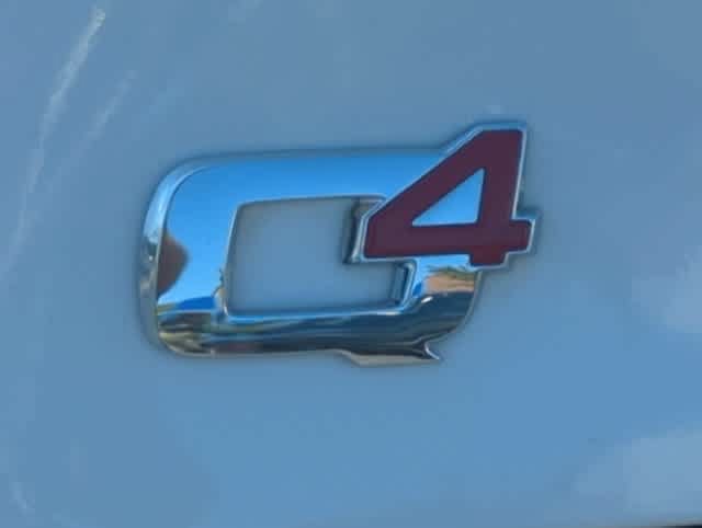 Used 2025 Alfa Romeo Giulia AWD image 13