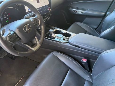 Used 2023 Lexus NX 350h AWD image 11