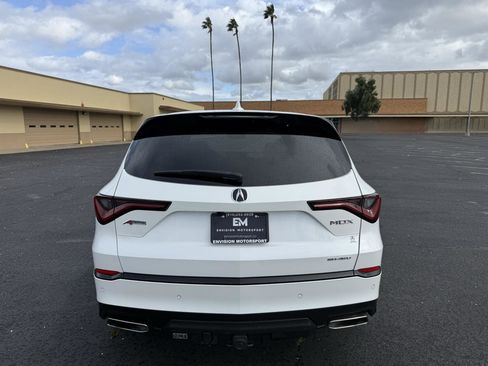 Used 2022 Acura MDX A-Spec image 6