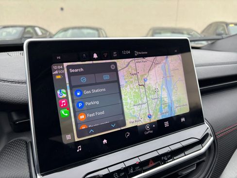 Used 2025 Jeep Compass Trailhawk image 20