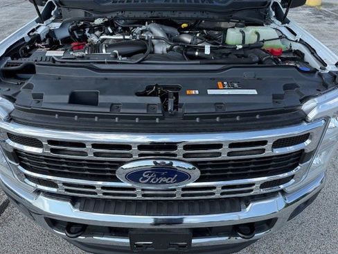 New 2025 Ford F550 4x4 Regular Cab Super Duty image 36