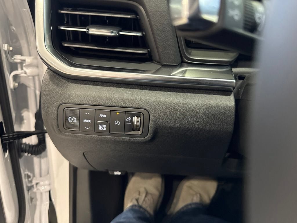 New 2027 GMC Terrain Elevation w/ Elevation Premium Package AWD/4WD image 32