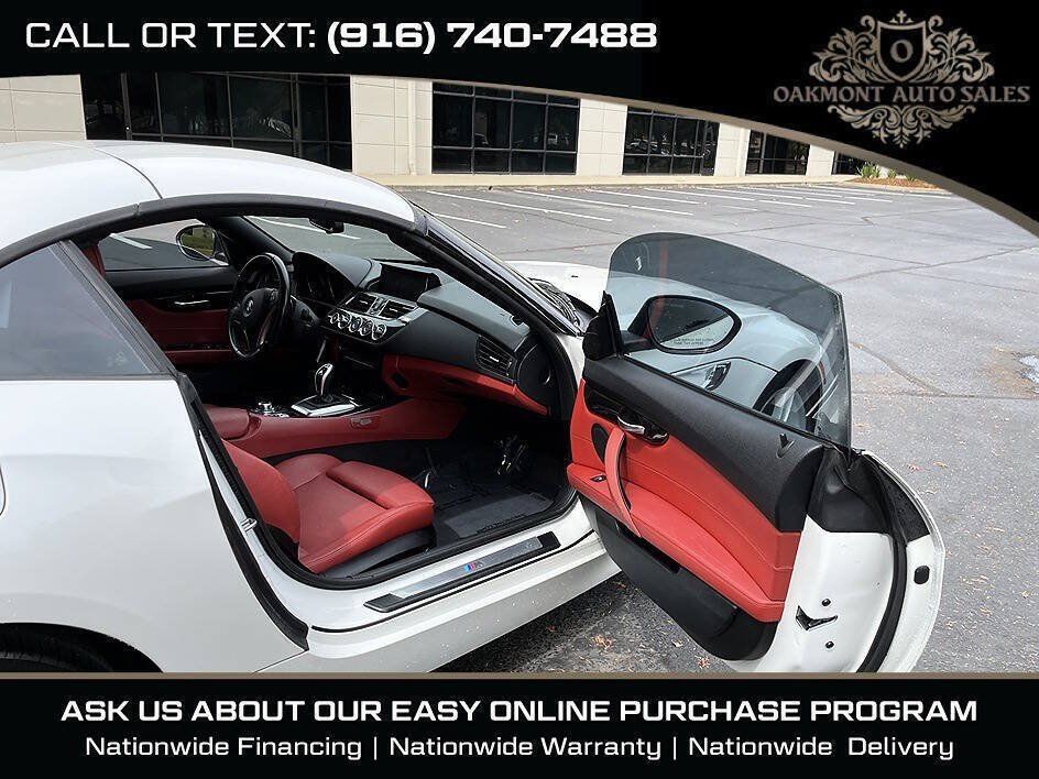 Used 2016 BMW Z4 sDrive35i RWD image 10