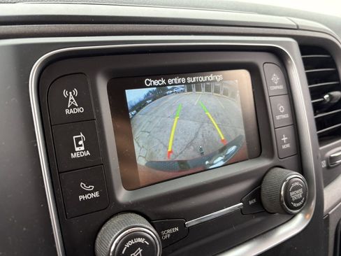 Used 2018 RAM 1500 Express w/ Express Value Package image 40