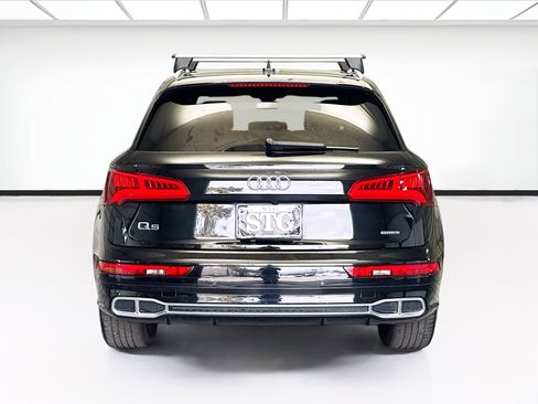 Used 2020 Audi Q5 e Premium Plus w/ Premium Plus Package image 5