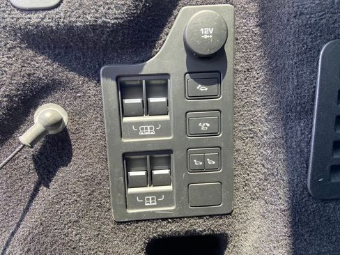 Used 2019 Land Rover Discovery HSE Luxury AWD/4WD image 23