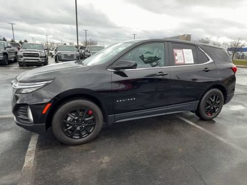 Used 2024 Chevrolet Equinox LT w/ LPO, Floor Liner Package FWD image 4