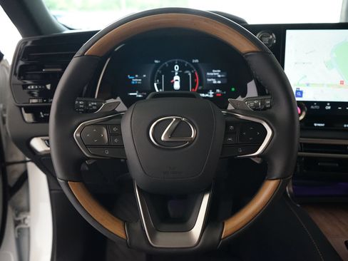 Used 2025 Lexus RX 350 Premium Plus w/ Convenience Package FWD image 6