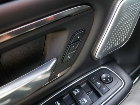 Used 2020 RAM 1500 Limited AWD/4WD image 25