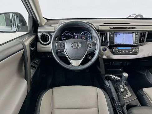 Used 2017 Toyota RAV4 Platinum FWD image 28