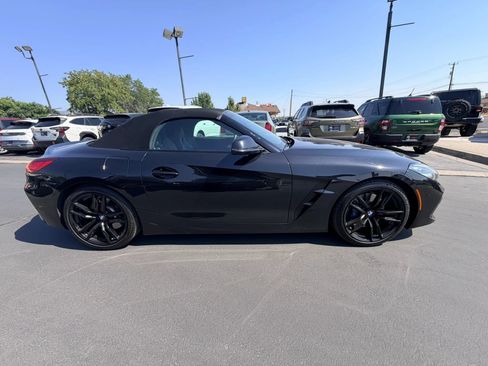Used 2019 BMW Z4 sDrive30i w/ M Sport Package RWD image 3
