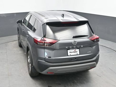 Used 2023 Nissan Rogue S AWD/4WD image 31