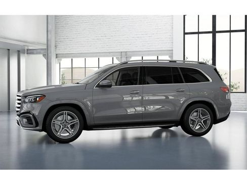 New 2026 Mercedes-Benz GLS 450 4MATIC image 36