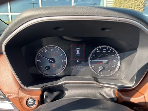 Used 2020 Subaru Outback Touring w/ Popular Package #2 image 11