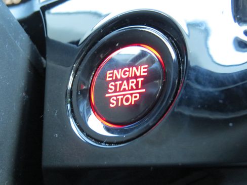 Used 2024 Honda Civic EX-L image 21