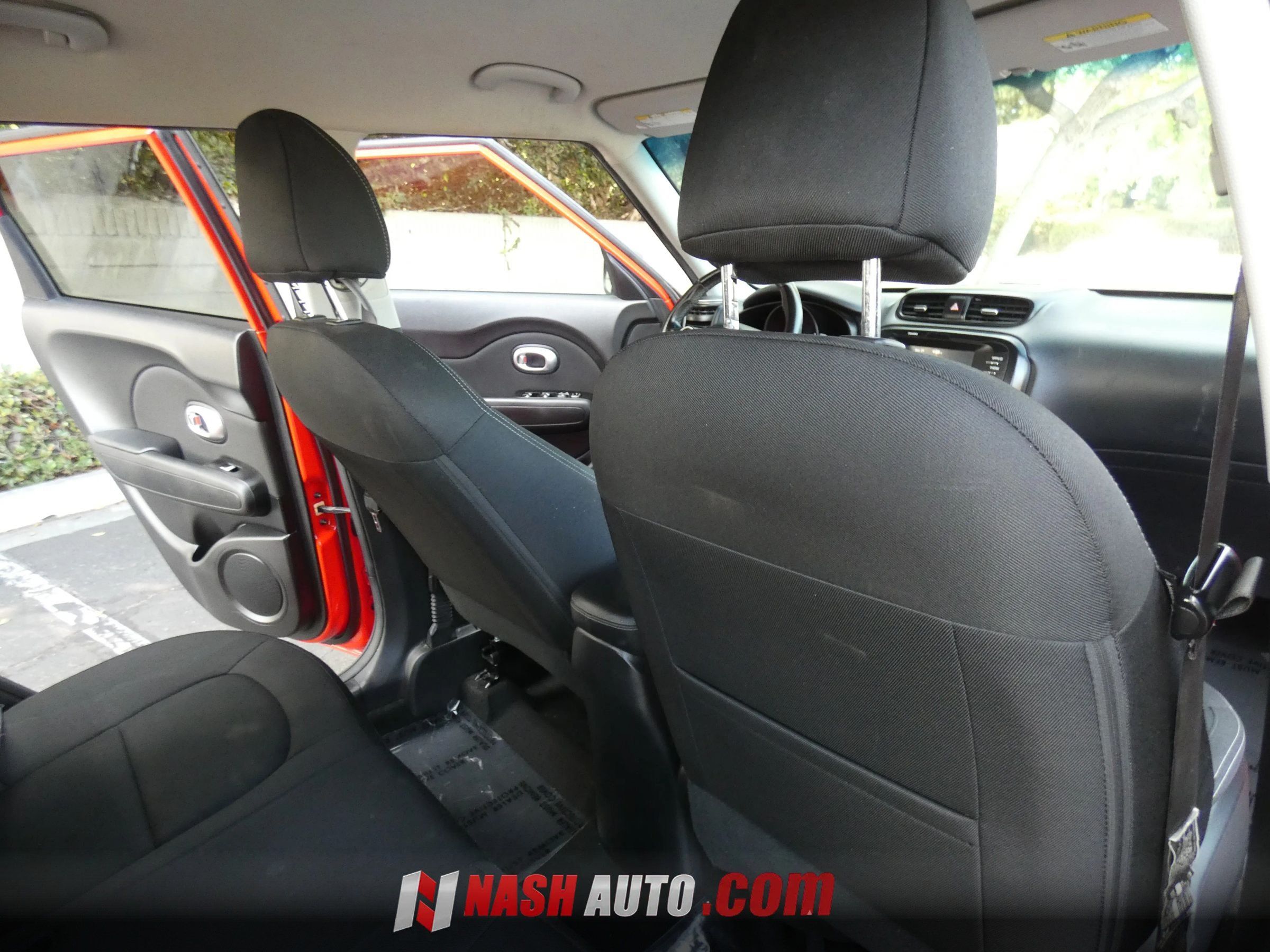 Used 2018 Kia Soul + FWD image 38
