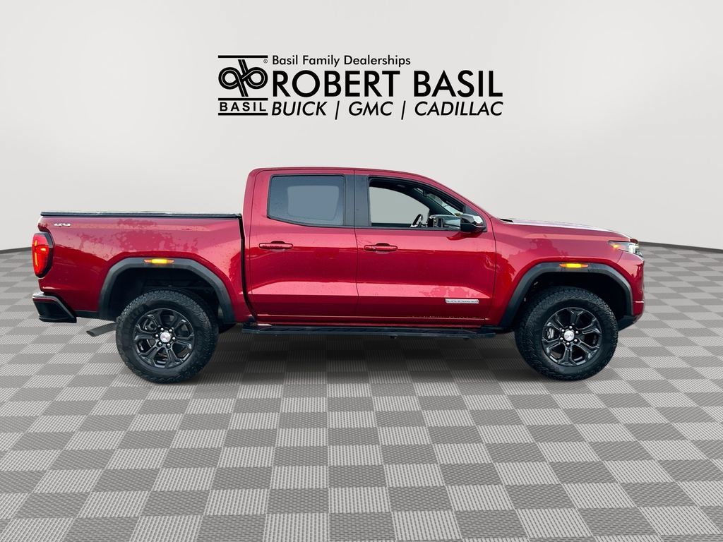 Used 2023 GMC Canyon Elevation w/ Elevation Premium Package AWD/4WD image 9