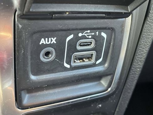 Used 2021 Jeep Wrangler Unlimited Sahara w/ Safety Group image 6