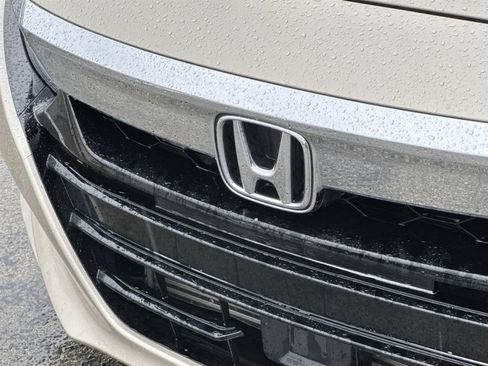 Used 2020 Honda Accord LX image 10