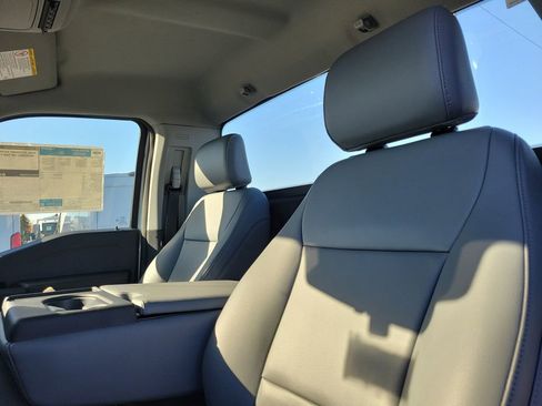New 2026 Ford F550 4x4 Regular Cab Super Duty image 18