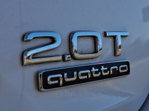 Used 2015 Audi A4 2.0T Premium Plus w/ Technology Package image 31