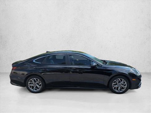 Certified 2023 Hyundai Sonata SEL FWD image 4