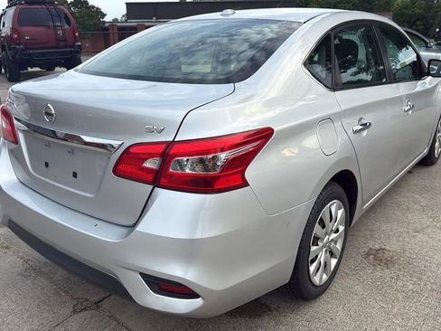Used 2016 Nissan Sentra SV FWD image 5