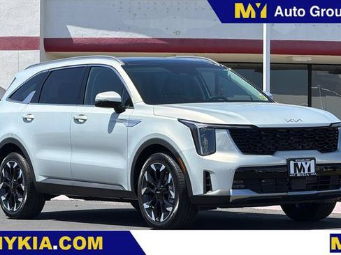 New 2026 Kia Sorento EX FWD image 1