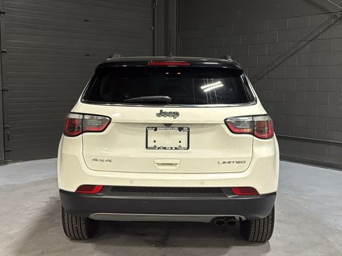 Used 2018 Jeep Compass Limited w/ Navigation Group AWD/4WD image 5