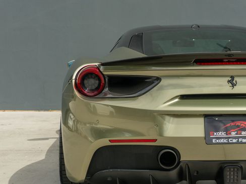 Used 2018 Ferrari 488 GTB image 47