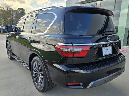 Used 2023 Nissan Armada Platinum w/ Captain's Chairs Package image 3