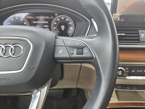 Used 2023 Audi Q5 2.0T Premium Plus AWD/4WD image 30