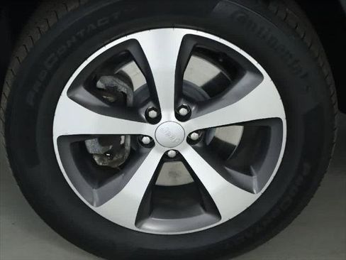 Certified 2021 Jeep Cherokee Limited image 39